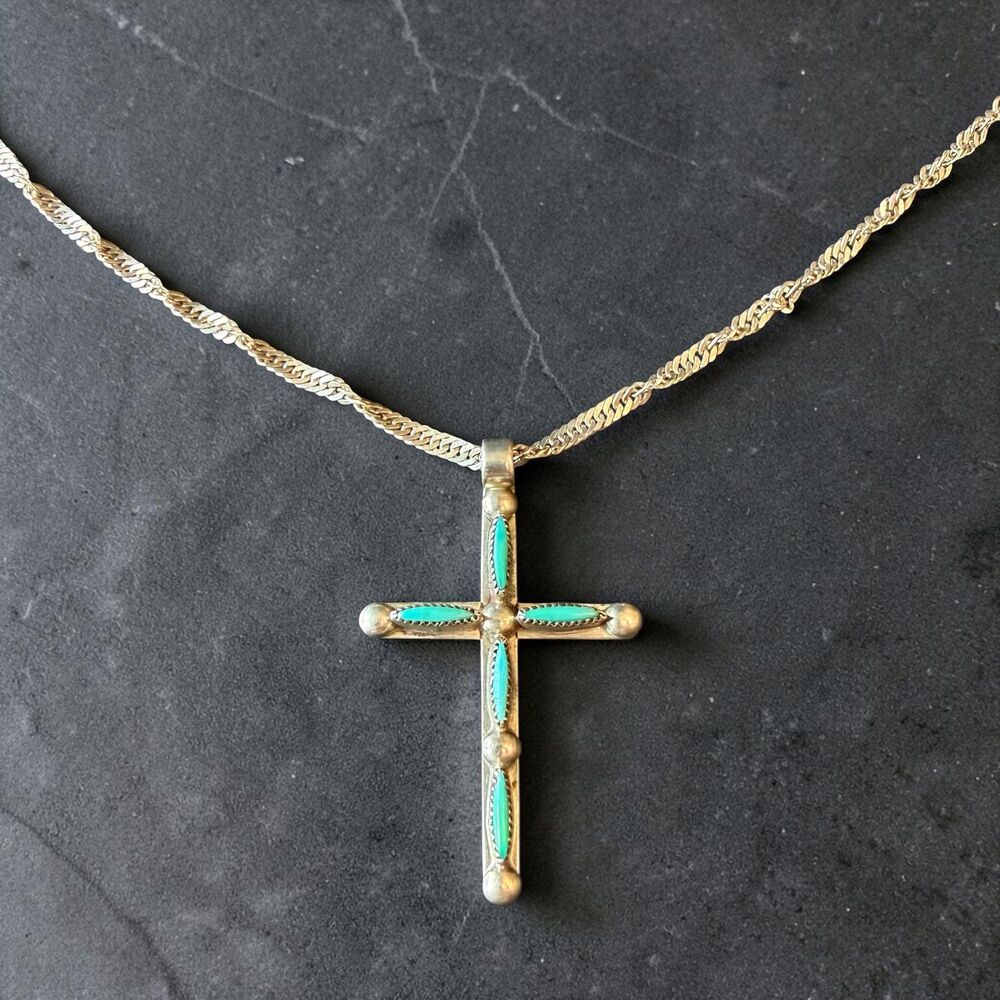 Sterling Silver Southwestern Needlepoint Turquoise Cross Zuni Style Necklace 925